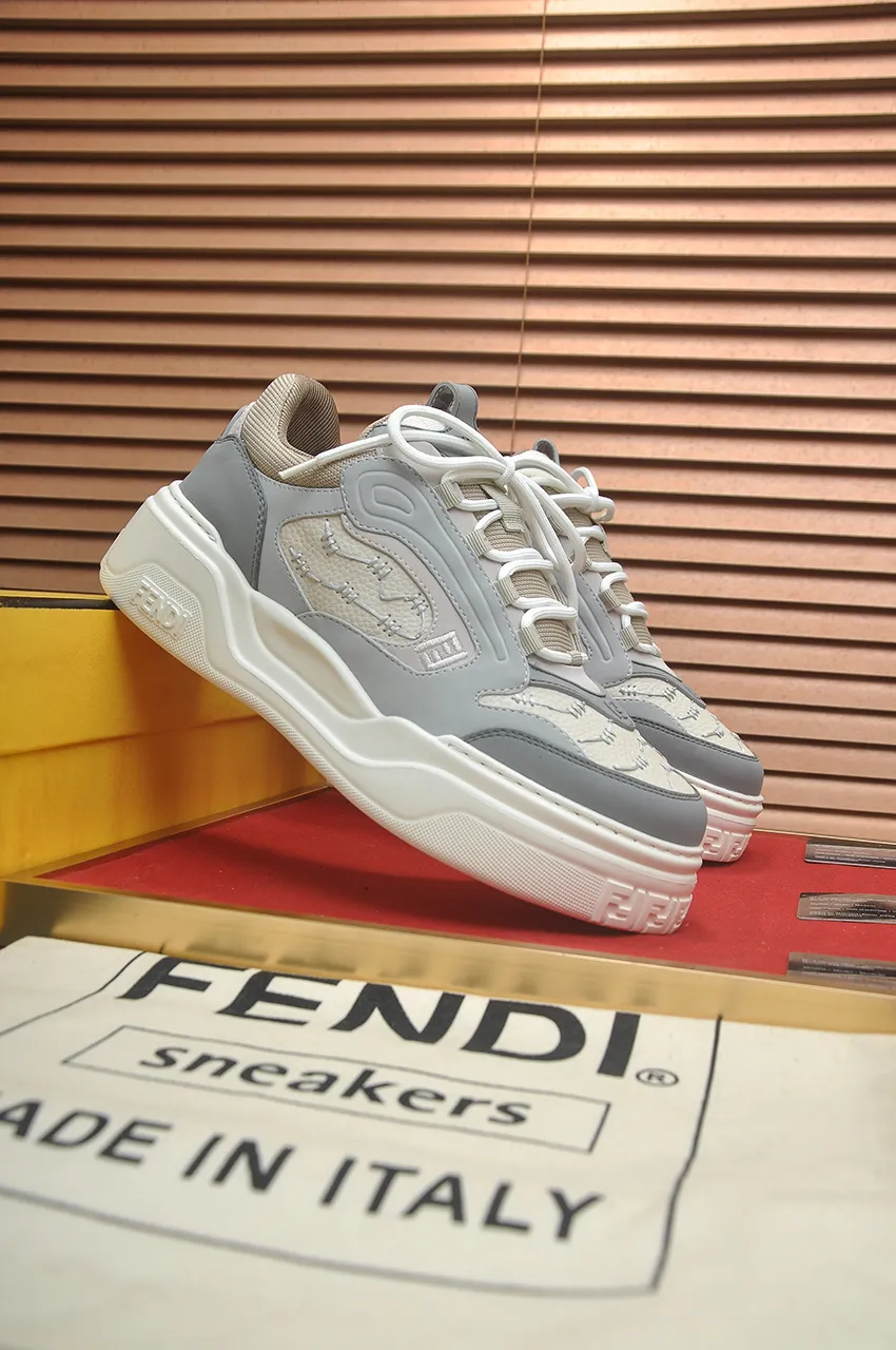 Men's shoes 💰600💶 [Fendi] The latest casual sports shoes 🔥 Many 💑 stars have the same style FD match. The original version is a one-to-one replica. Designer Kim Jones's first fendi match and Donkey brand Trainer basketball sneakers. Material: Original silk mesh. Lining: Breathable mesh. Packaging: Original 1:1 matching high-end packaging. Size: 38-45 (45 is custom-made and cannot be returned or exchanged)
